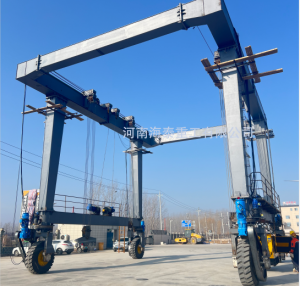 75噸電動游艇吊順利調試